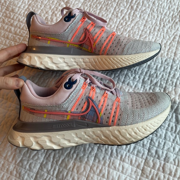 Nike React Infinity Run Flyknit 2 - Picture 5 of 5